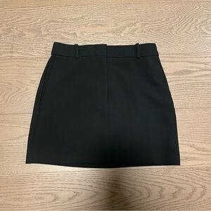 Babaton Chisel Skirt
